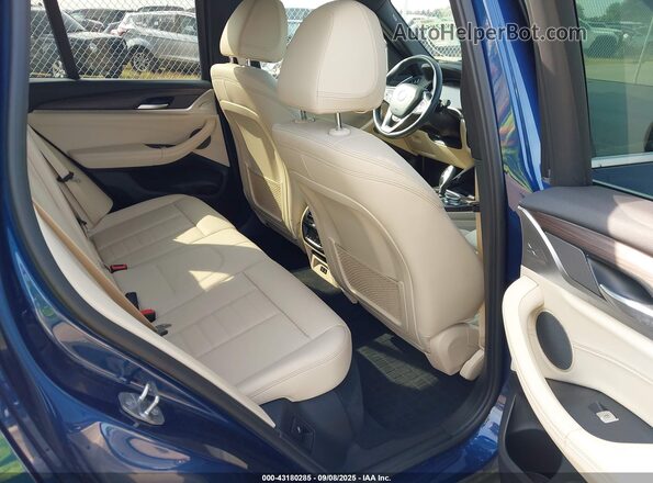 5UXTY5C04LLT39019 2020 BMW X3 Blue Vista de la etiqueta del VIN