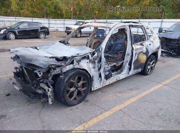 5UXTY5C05M9E28003 2021 BMW X3 White Передня ліва чверть