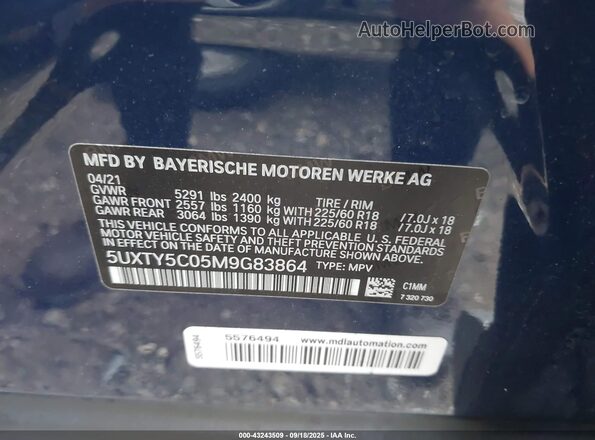 5UXTY5C05M9G83864 2021 BMW X3 Blue Vista del compartimento del motor