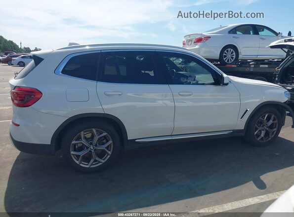 5UXTY5C06M9E93541 2021 BMW X3 White Панорамний вид салону 360°