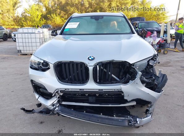 5UXTY5C08L9C71162 2020 BMW X3 Серебряный Вид спереди