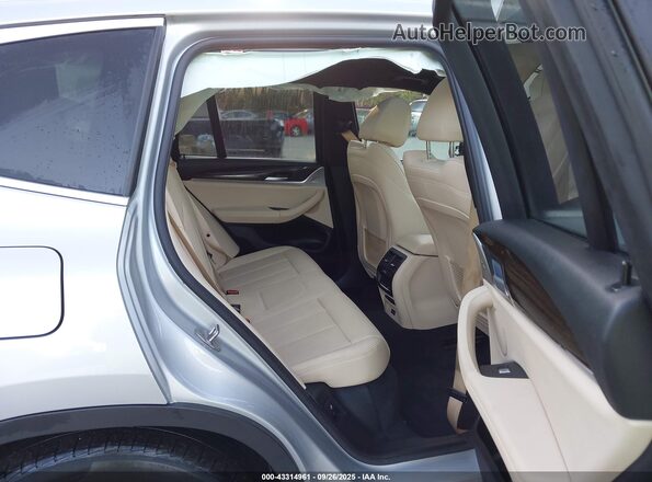 5UXTY5C08L9C71162 2020 BMW X3 Серебряный Вид наклейки с VIN-кодом