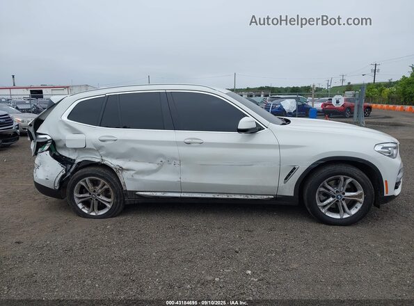 5UXTY5C08M9E71248 2021 BMW X3 White Rear interior view