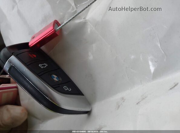 5UXTY5C08M9E71248 2021 BMW X3 White Dashboard view