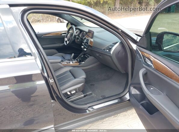 5UXUJ3C55KLG54342 2019 BMW X4 Gray წინა სალონის ხედი