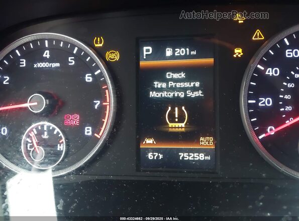 5XXG64J20NG090616 2022 KIA K5 White 
