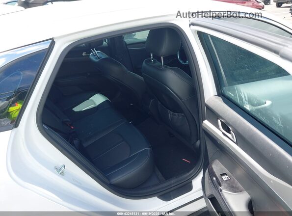 5XXG64J23RG263261 2024 KIA K5 White Widok naklejki z numerem VIN