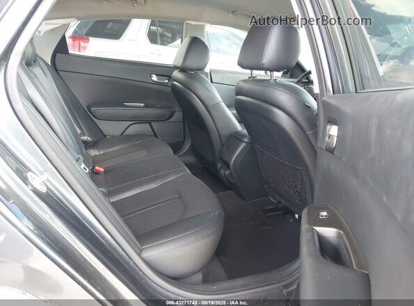 5XXGT4L36LG395386 2020 KIA OPTIMA Gray VIN կոդի պիտակի տեսք