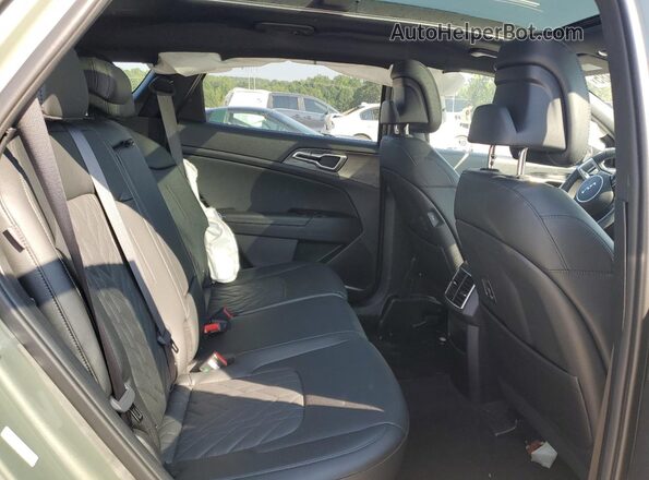 5XYK6CDF5RG217672 2024 KIA SPORTAGE Green Rear interior view