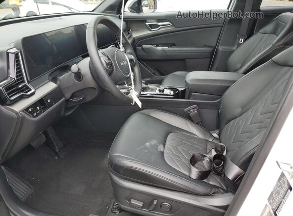 5XYK6CDFXSG310094 2025 KIA SPORTAGE White 