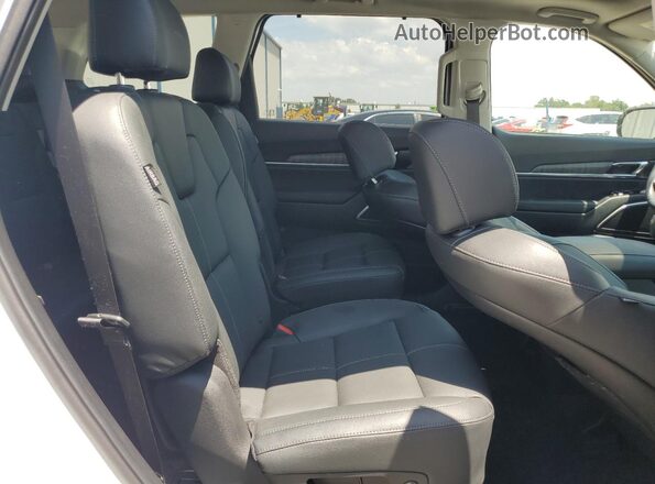 5XYP34GCXRG549547 2024 KIA TELLURIDE White 