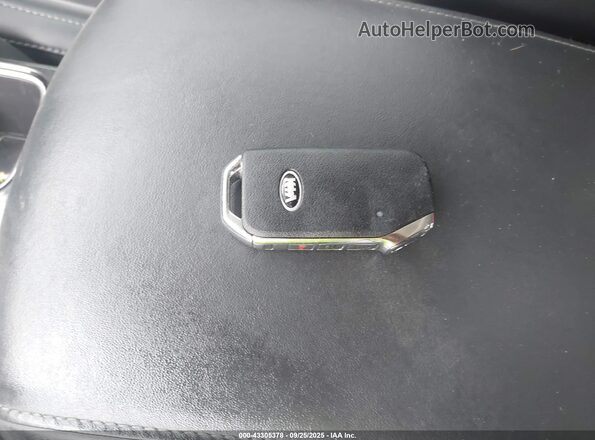 5XYP64HC5LG027017 2020 KIA TELLURIDE Black Dashboard view