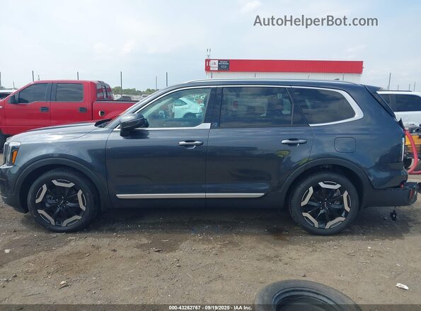 5XYP6DGC9PG397409 2023 KIA TELLURIDE Gray 360 interior view