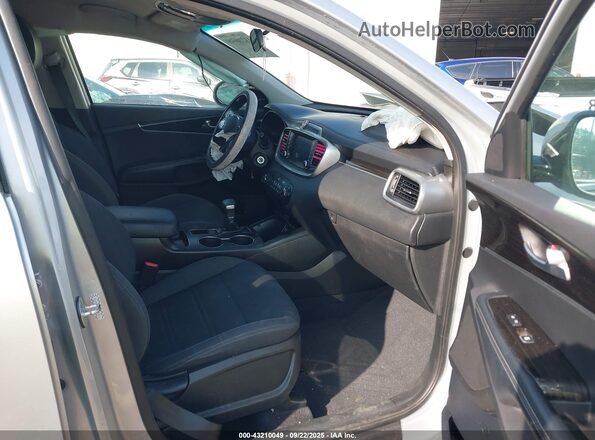 5XYPG4A50LG629042 2020 KIA SORENTO Silver Սալոնի դիմացի տեսք