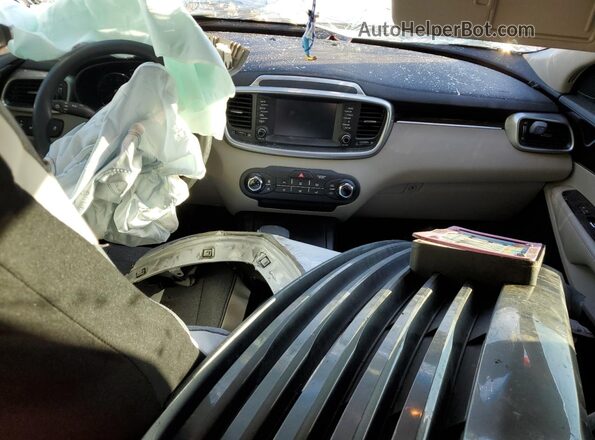 5XYPGDA36LG689017 2020 KIA SORENTO White Dashboard view