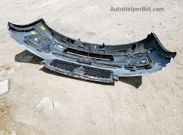 5XYPGDA39JG415887 2018 KIA SORENTO Белый 