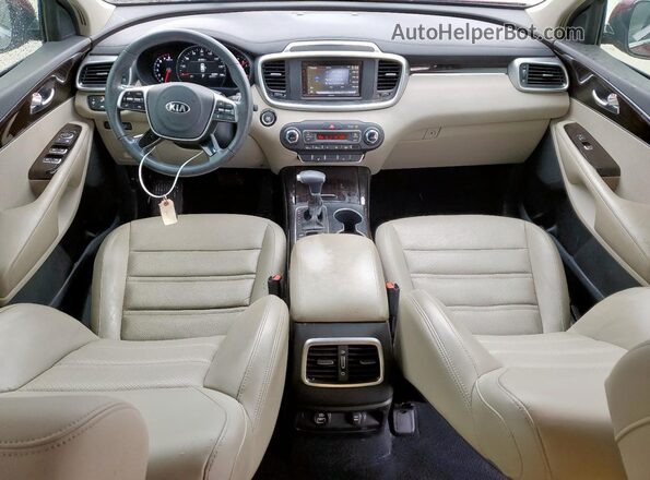 5XYPH4A56LG701875 2020 KIA SORENTO Burgundy Dashboard view