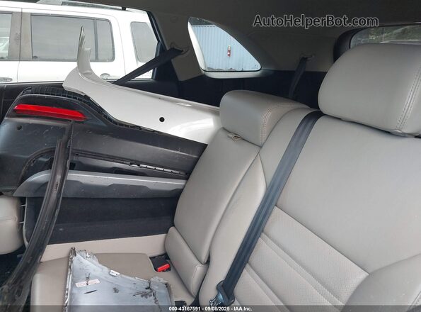 5XYPHDA51JG406874 2018 KIA SORENTO White 