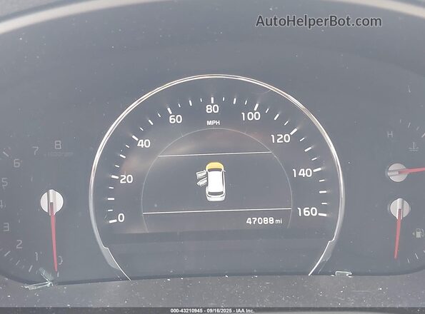 5XYPHDA58LG679796 2020 KIA SORENTO White Vista de los asientos traseros