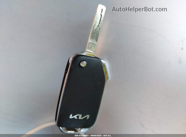 5XYRG4LC4NG113354 2022 KIA SORENTO Черный Вид панели приборов