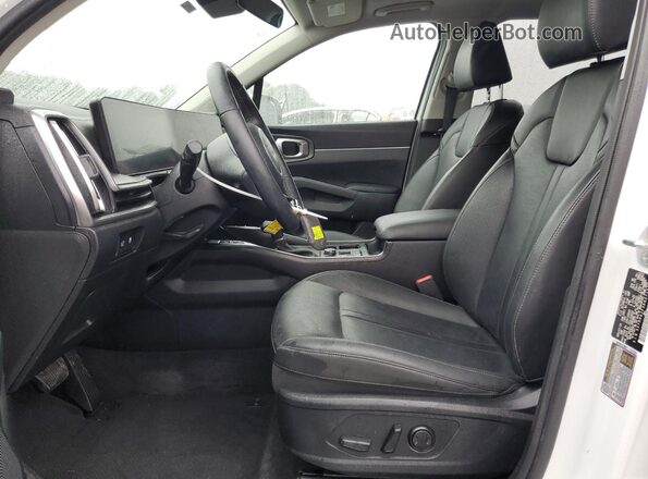 5XYRH4JF3RG271328 2024 KIA SORENTO White 
