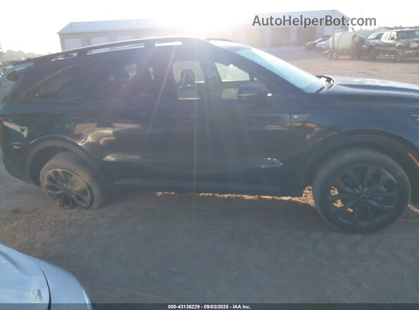 5XYRHDLF7NG141950 2022 KIA SORENTO Black Вид задньої частини салону