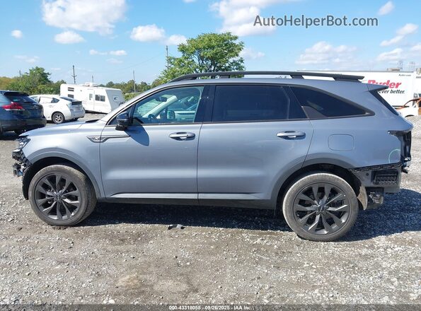 5XYRKDLF1NG139550 2022 KIA SORENTO Blue 