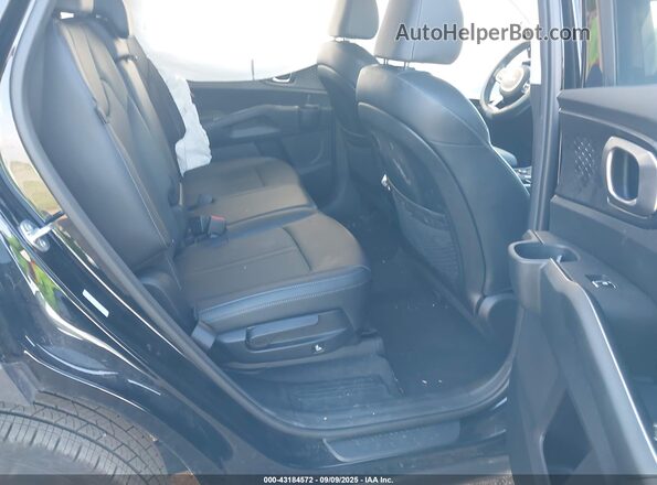 5XYRL4JC2SG352606 2025 KIA SORENTO Black VIN კოდის სტიკერის ხედი