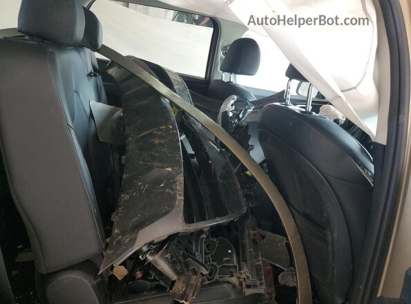 5XYRLDLC0MG024889 2021 KIA SORENTO Tan Rear interior view