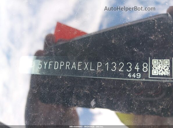 5YFDPRAEXLP132348 2020 TOYOTA LL Silver Engine compartment view