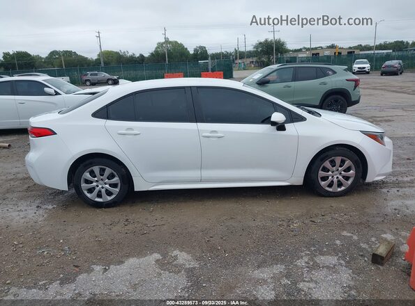 5YFEPRAE8LP107761 2020 TOYOTA LL White Вид задньої частини салону