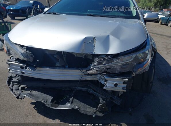5YFEPRAE8LP137522 2020 TOYOTA LL Silver Front view