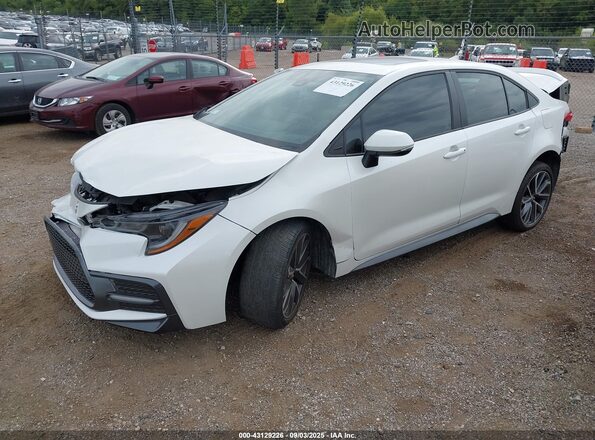 5YFM4RCE9LP045529 2020 TOYOTA LL White Front left