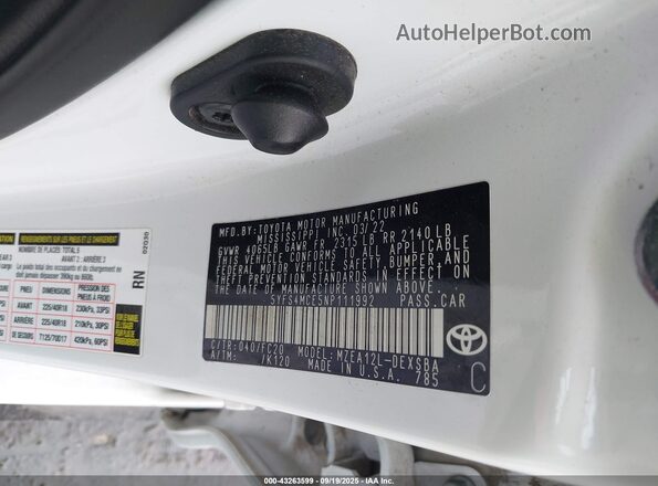 5YFS4MCE5NP111992 2022 TOYOTA LL White Вид підкапотного простору
