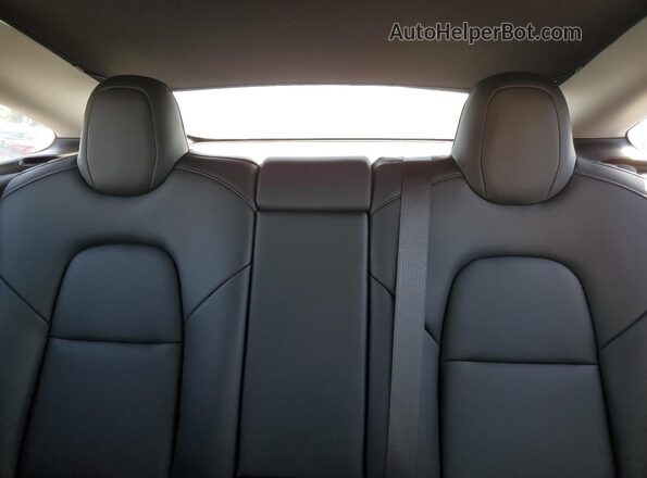 5YJ3E1EA5JF052829 2018 TESLA MODEL Gray 