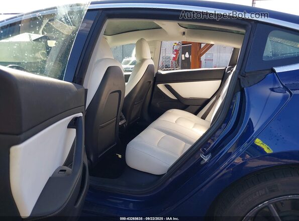 5YJ3E1EB0JF096570 2018 TESLA MODEL 3 Blue VIN կոդի պիտակի տեսք