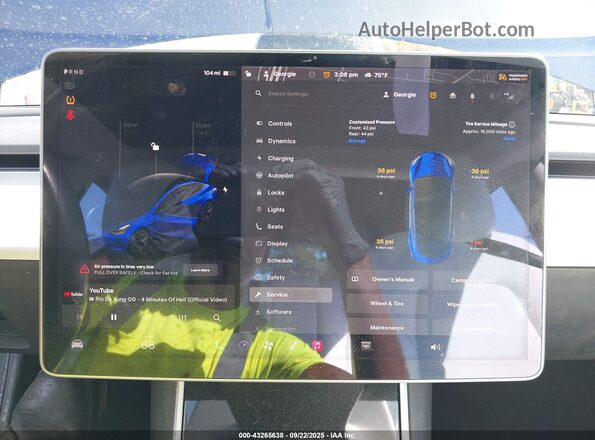 5YJ3E1EB0JF096570 2018 TESLA MODEL 3 Blue 
