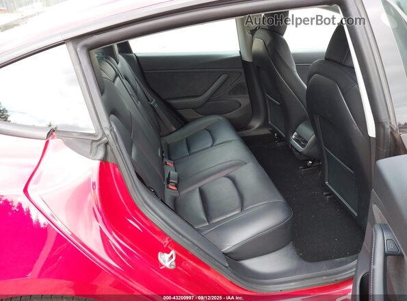 5YJ3E1EB0MF938473 2021 TESLA MODEL 3 Red VIN კოდის სტიკერის ხედი