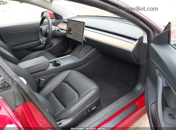 5YJ3E1EB0MF938473 2021 TESLA MODEL 3 Red წინა სალონის ხედი