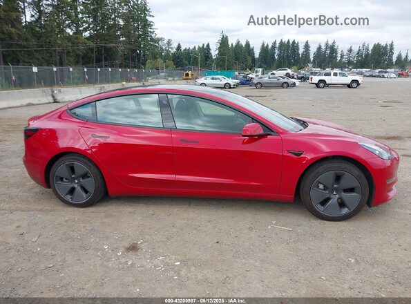 5YJ3E1EB0MF938473 2021 TESLA MODEL 3 Red უკანა სალონის ხედი