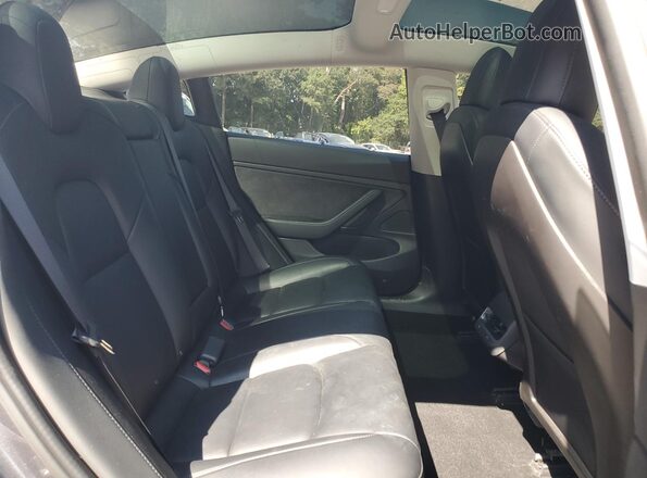 5YJ3E1EB1LF616374 2020 TESLA MODEL Gray Rear seats view