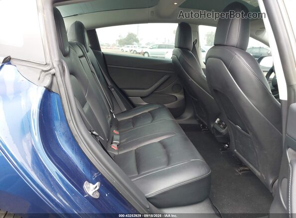 5YJ3E1EB1NF267512 2022 TESLA MODEL 3 Blue Вид наклейки з VIN-кодом
