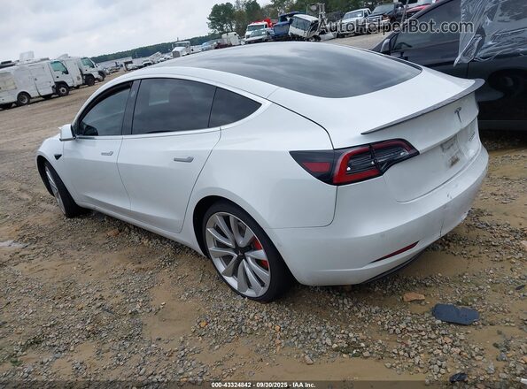 5YJ3E1EB3KF487245 2019 TESLA MODEL 3 White Widok wnętrza 360 stopni