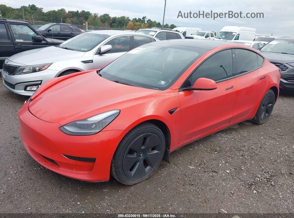 5YJ3E1EB4MF015011 2021 TESLA MODEL 3 Red Առջևի ձախ երեք քառորդ տեսարան