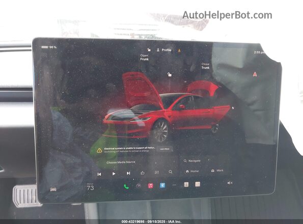 5YJ3E1EB5SF874198 2025 TESLA MODEL 3 Red Вид задніх сидінь