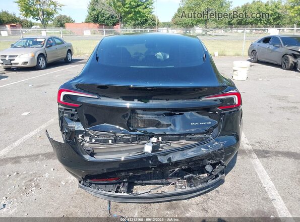 5YJ3E1EB5SF926431 2025 TESLA MODEL 3 Black Widok z przodu