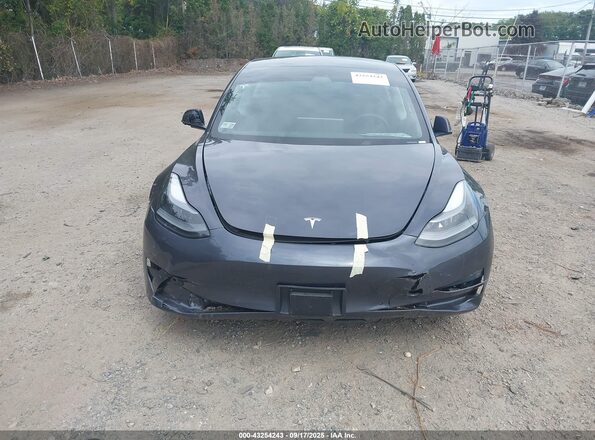 5YJ3E1EB6MF988097 2021 TESLA MODEL 3 Gray Առջևի վահանակի տեսք