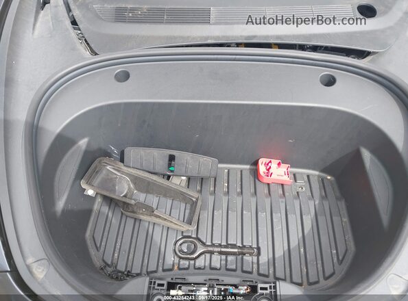 5YJ3E1EB6MF988097 2021 TESLA MODEL 3 Gray Հետևի տեսք