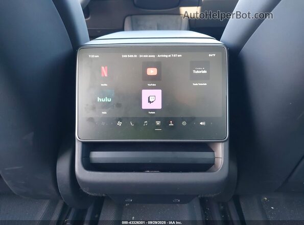 5YJ3E1EB6SF887705 2025 TESLA MODEL 3 White 