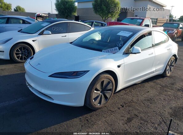 5YJ3E1EB6SF887705 2025 TESLA MODEL 3 White Vista tres cuartos delantera izquierda